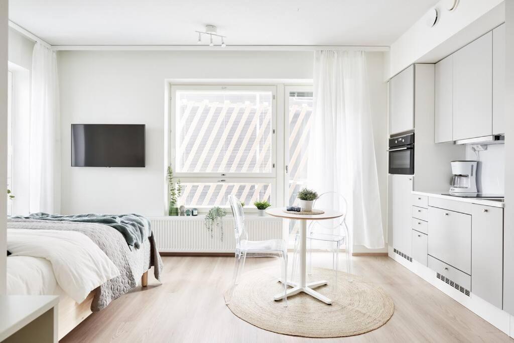 Beautiful Apartment In The Center Of ตัมเปเร ภายนอก รูปภาพ
